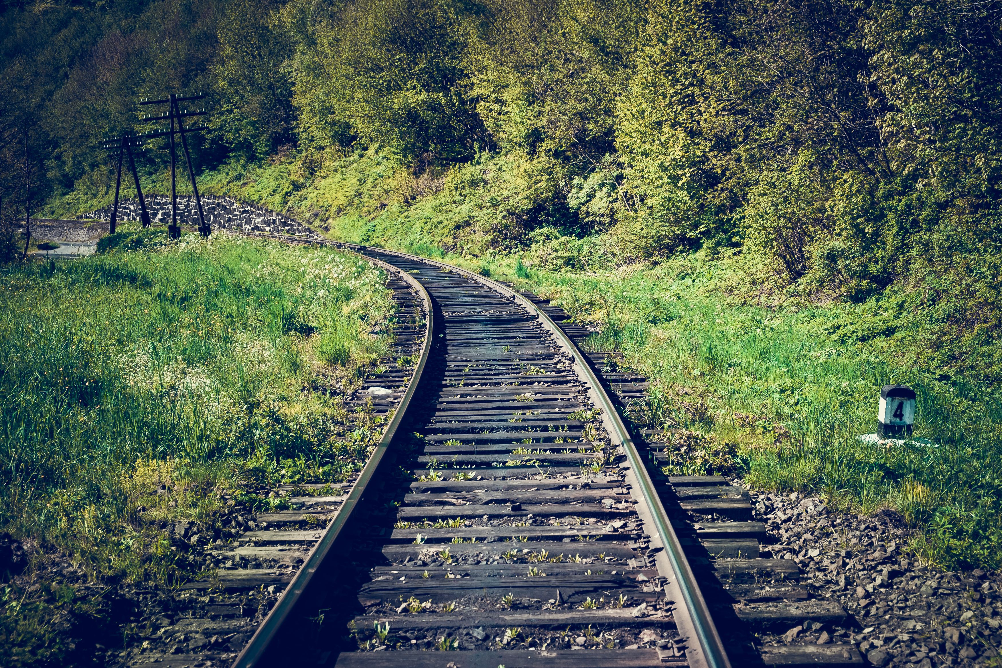 rail-goods-path-in-the-mountains-2025-01-10-02-14-48-utc.jpg