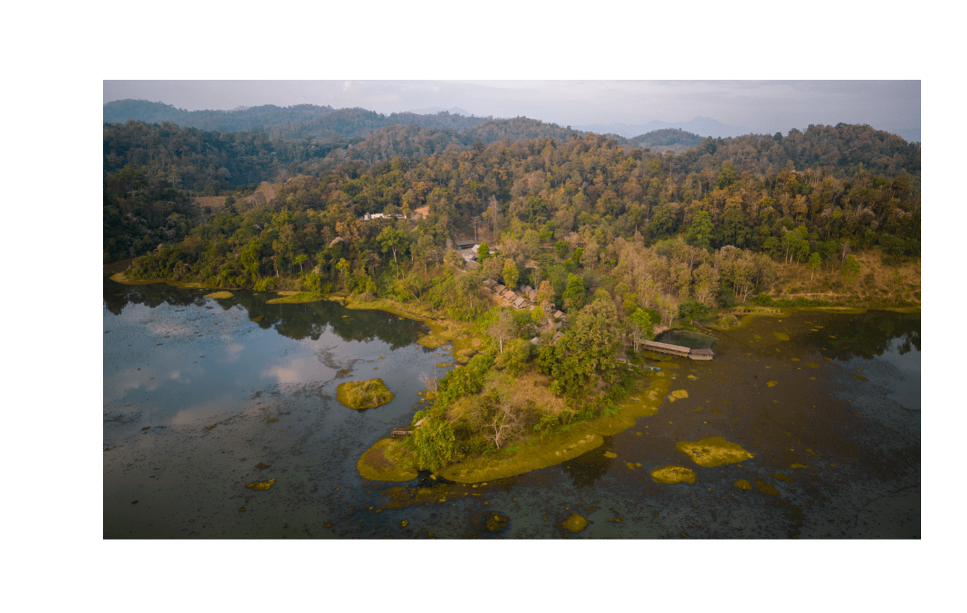 Voyage au Laos - L'Elephant Conservation Center en province de Sayaboury, sanctuaire éthique pour éléphants d’Asie, se trouve dans un cadre naturel somptueux.